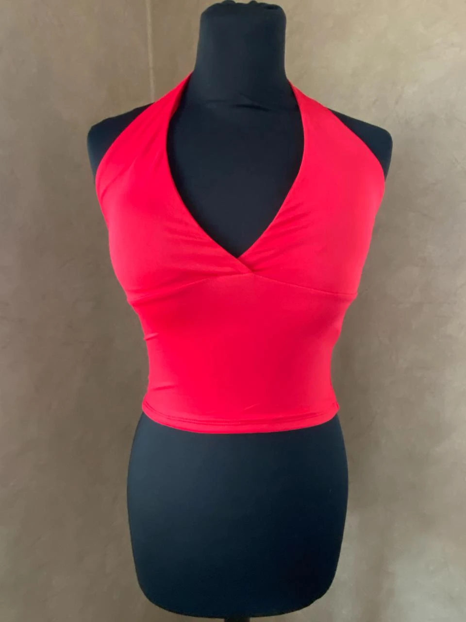 Red FB Sister V-neck backless crop top Size 34 – photo 2